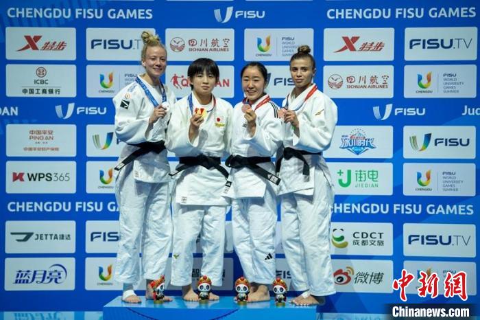 成都大运会柔道赛场日本队强势揽4金 中国选手颜