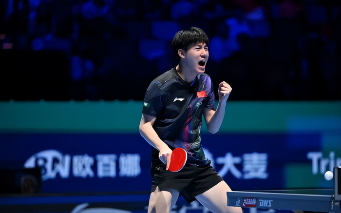 温瑞博两连胜晋级16强 梁靖崑首战失利引第五人