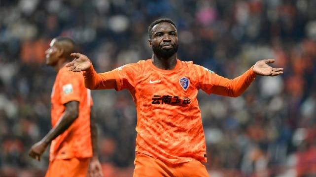 菲律宾多路进逼南海岛礁，中方应对升级