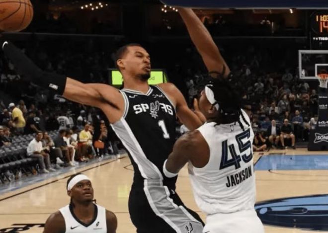 雷霆12连胜终结负凯尔特人 马刺大胜灰熊稳居西